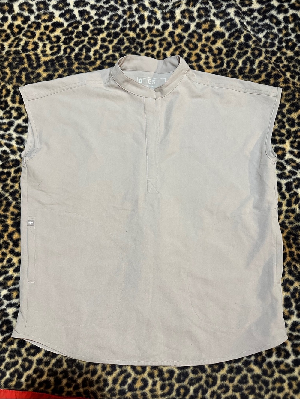Figs Rafaela top uniform in Light Beige